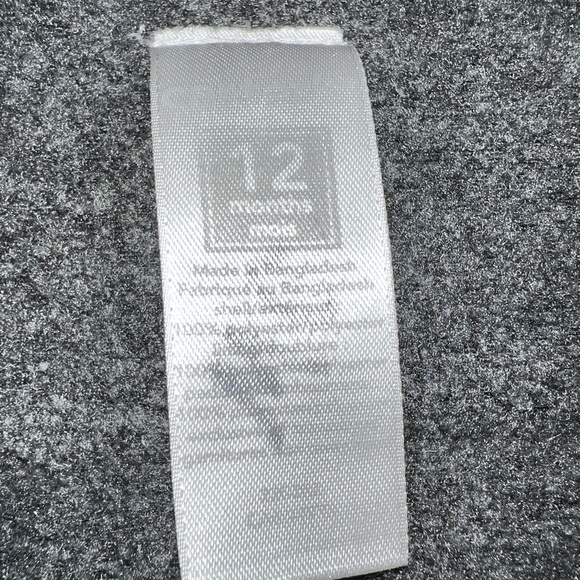 Carter’s 2 Piece Snowsuit - Picture 7 of 12